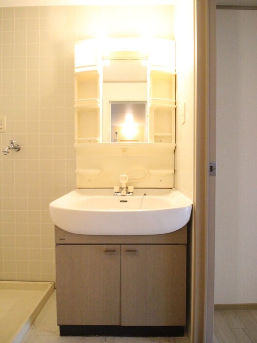 物件内観写真12　(洗面)