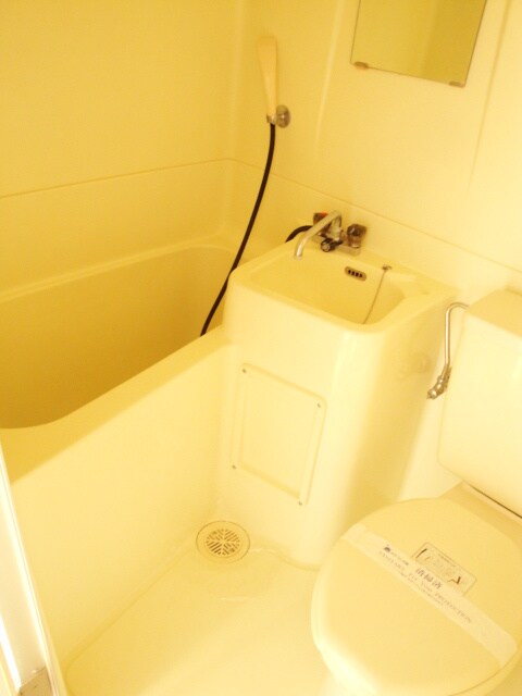 物件内観写真6　(バス／シャワールーム等)