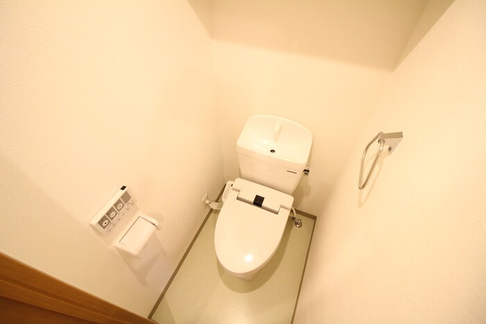 物件内観写真10　(トイレ)