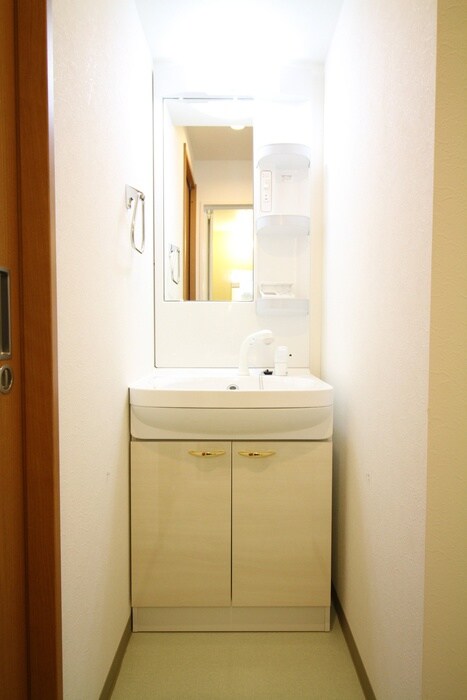 物件内観写真11　(洗面)