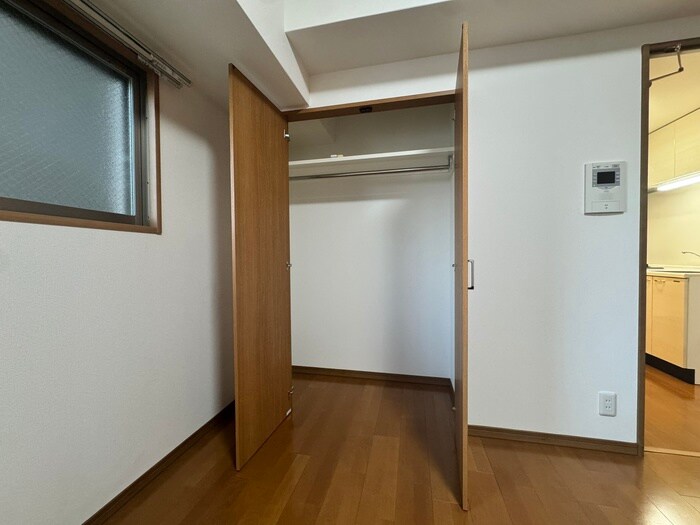 物件内観写真13　(収納)