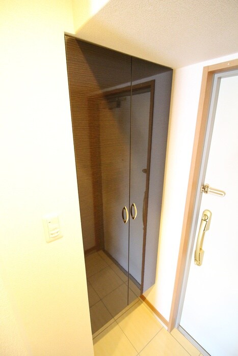 物件内観写真19　(靴箱)