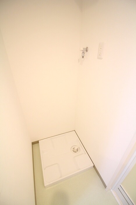 物件内観写真20　(洗濯機置場)