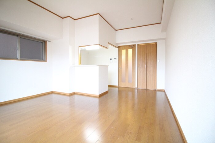 物件内観写真21　(居室)