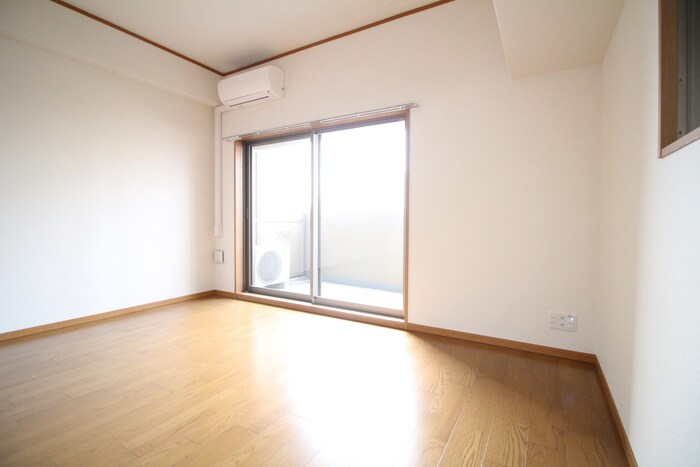 物件内観写真22　(居室)