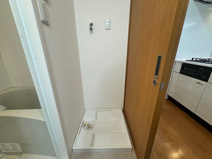 物件内観写真22　(洗濯機置場)