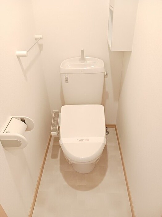 物件内観写真10　(トイレ)