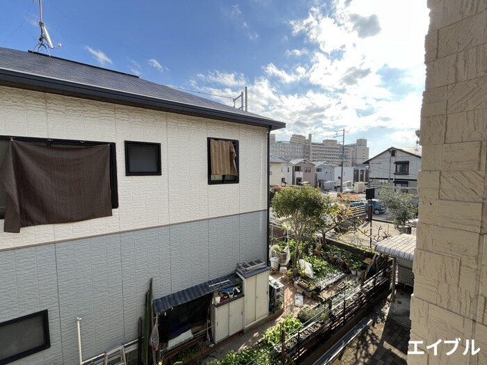 物件内観写真22　(室内からの展望)