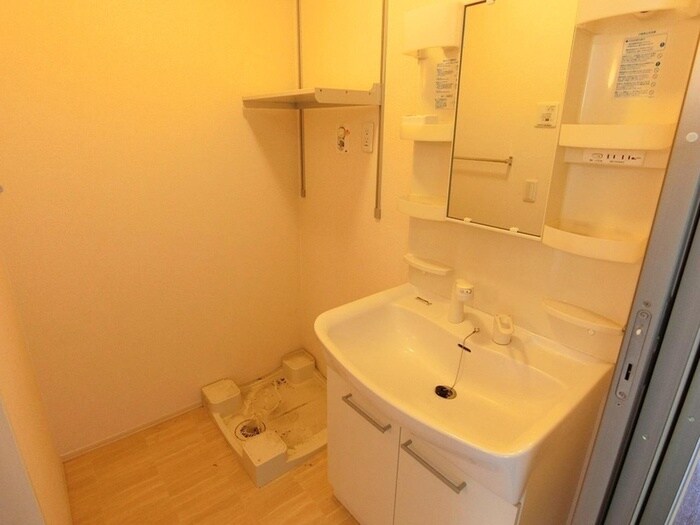 物件内観写真12　(洗面)