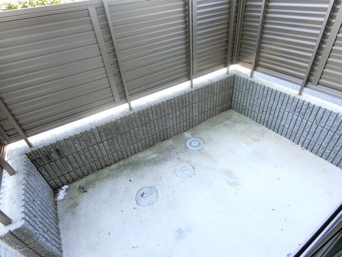 物件内観写真16　(ベランダ・バルコニー)