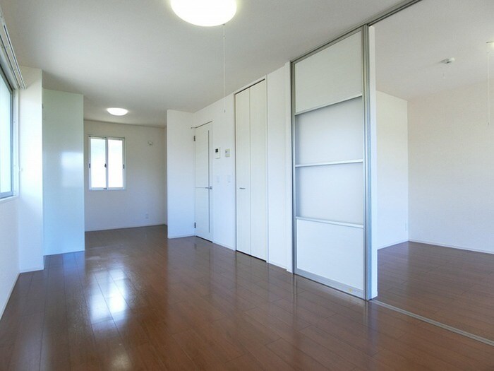 物件内観写真21　(居室)