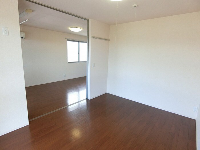 物件内観写真22　(居室)