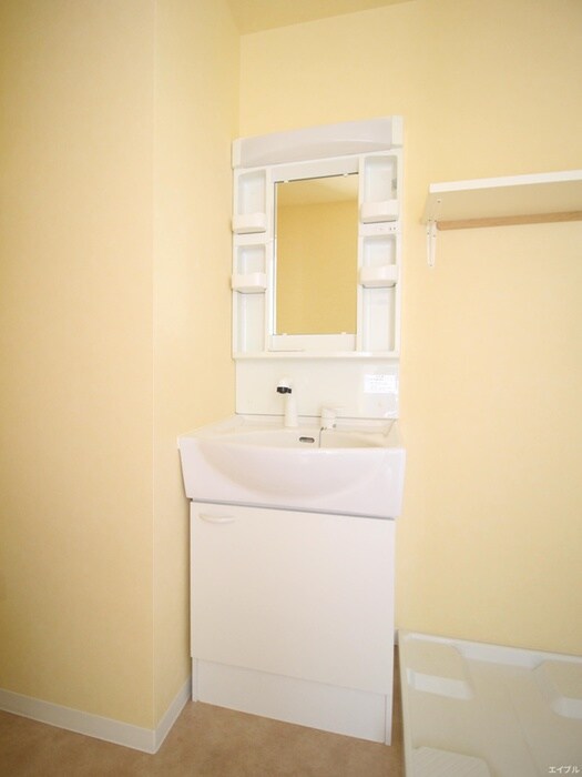 物件内観写真11　(洗面)