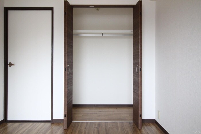 物件内観写真13　(収納)