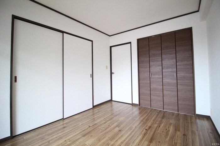 物件内観写真19　(居室)