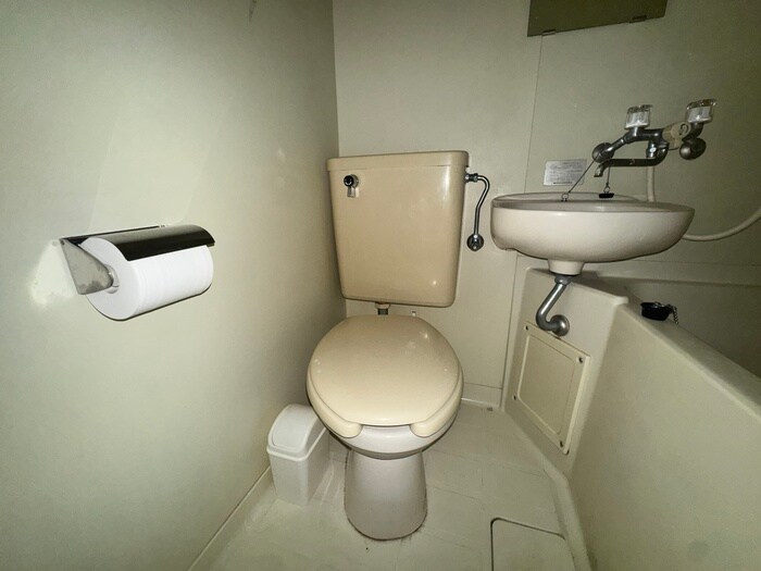 物件内観写真10　(トイレ)