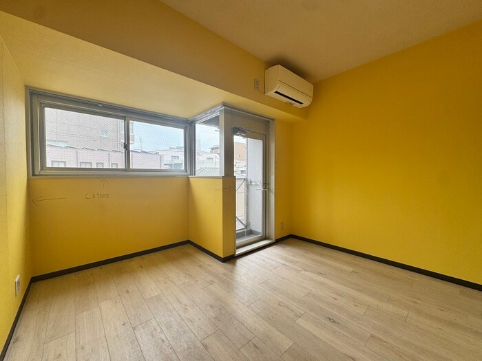 物件内観写真18　(居室)