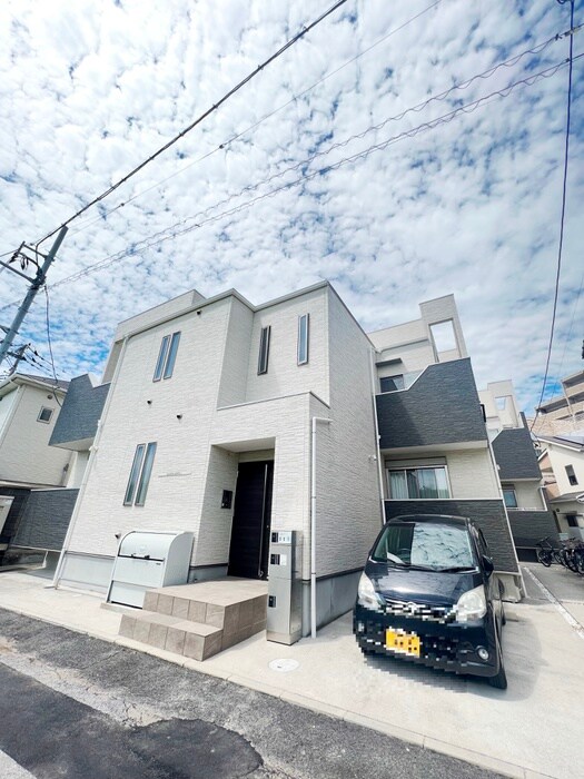 物件外観写真1　(外観写真)