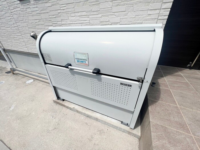 物件外観写真4　(建物設備)