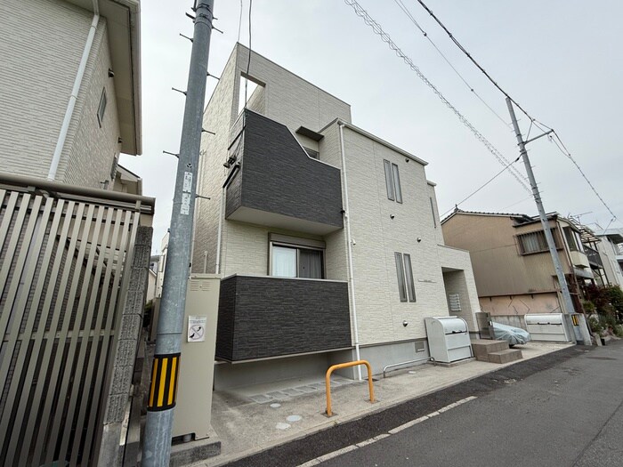 物件外観写真6　(外観写真)