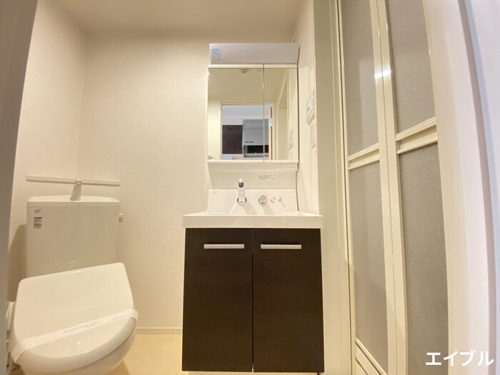 物件内観写真11　(洗面)