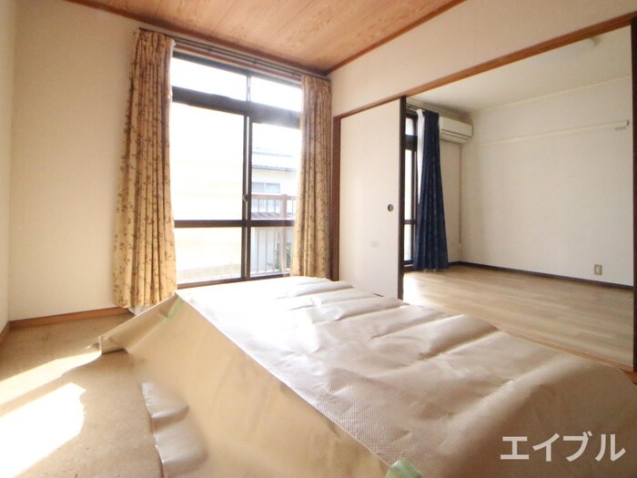 物件内観写真9　(居室)