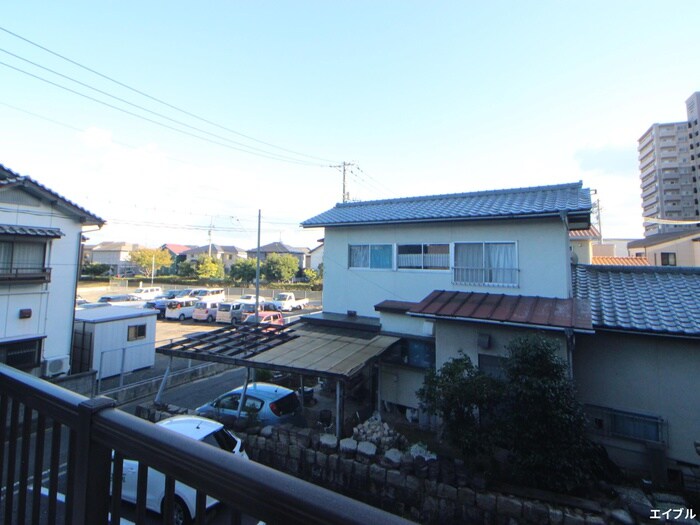 物件内観写真16　(室内からの展望)