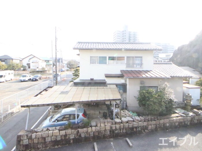 物件内観写真18　(室内からの展望)