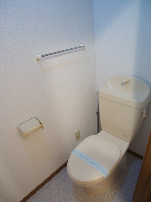 物件内観写真11　(トイレ)