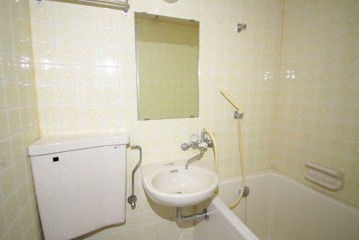 物件内観写真9　(洗面)