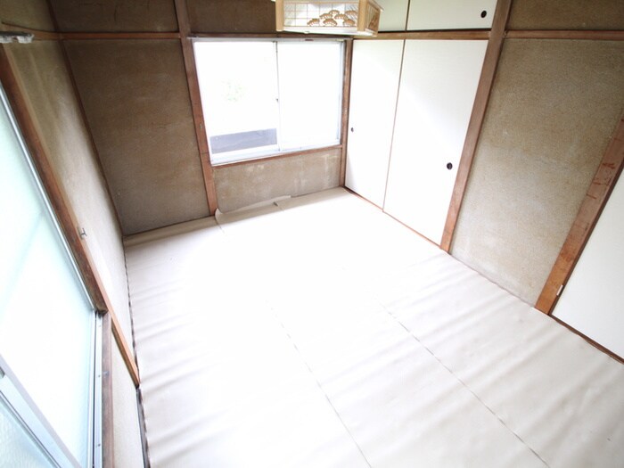 物件内観写真4　(居室)