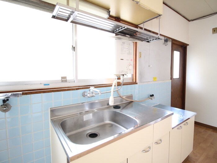 物件内観写真8　(キッチン)