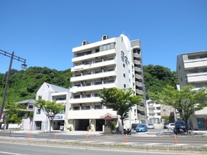 高中ビル外観写真
