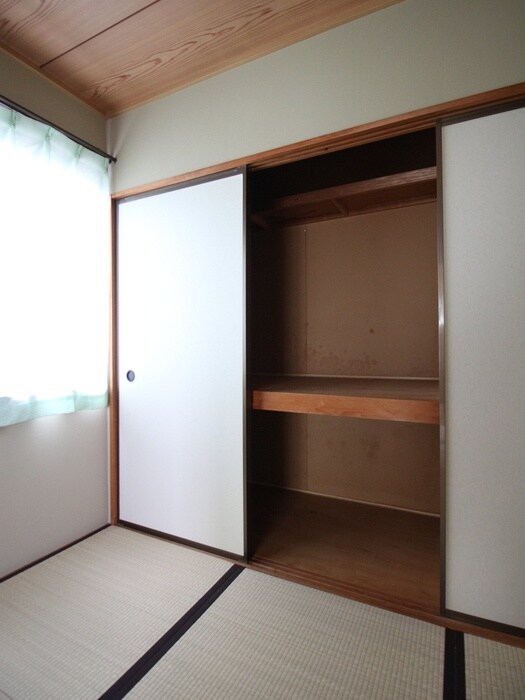 物件内観写真9　(収納)