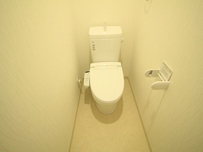 物件内観写真10　(トイレ)