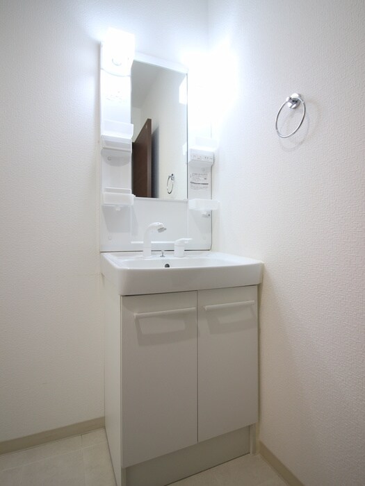 物件内観写真11　(洗面)