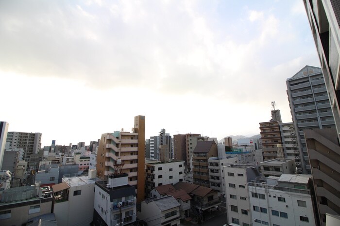 物件内観写真13　(室内からの展望)