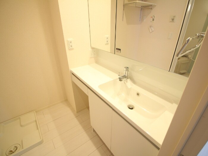 物件内観写真13　(洗面)