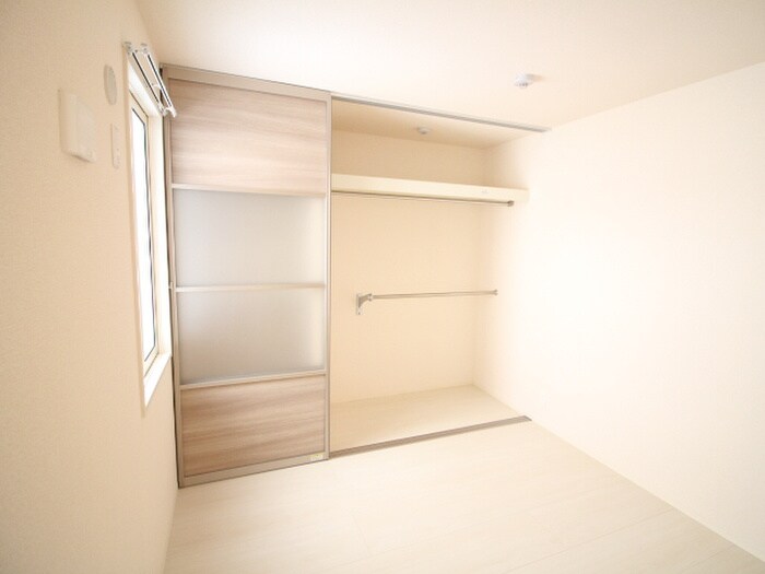 物件内観写真15　(収納)