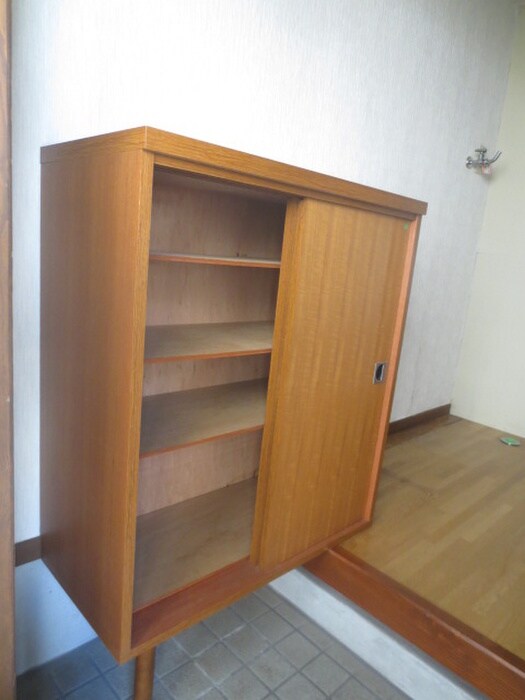 物件内観写真13　(靴箱)