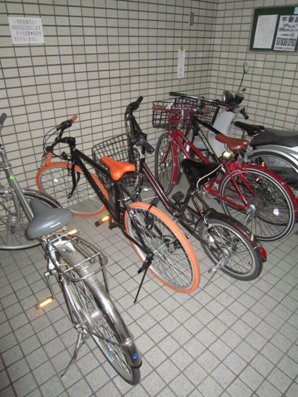 駐輪場