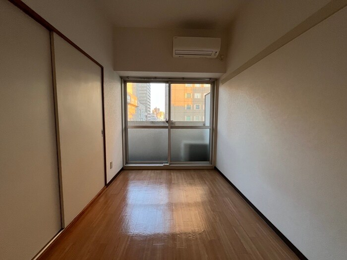 物件内観写真16　(居室)