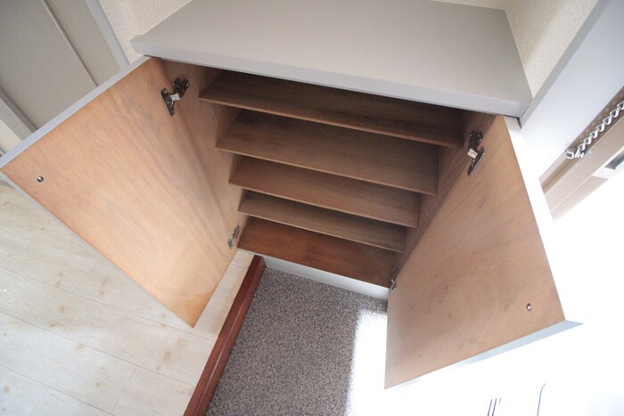 物件内観写真15　(靴箱)