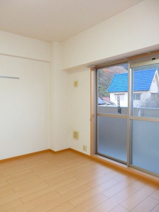 物件内観写真15　(居室)