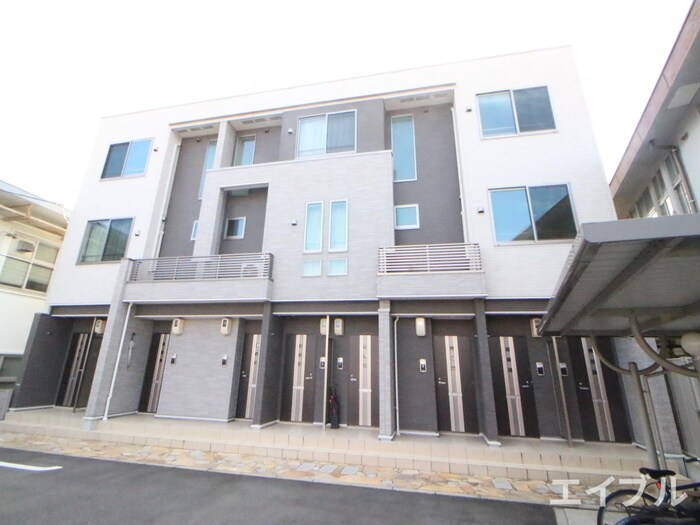 物件外観写真2　(外観写真)