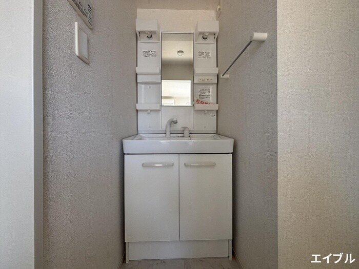 物件内観写真12　(洗面)