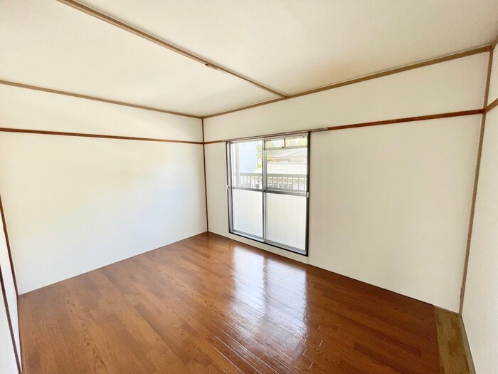 物件内観写真17　(居室)