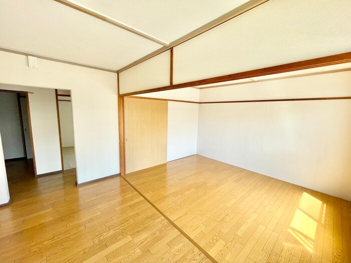 物件内観写真19　(居室)