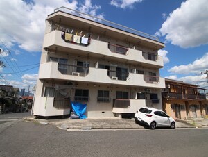 石橋ビル外観写真
