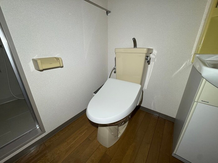 物件内観写真10　(トイレ)